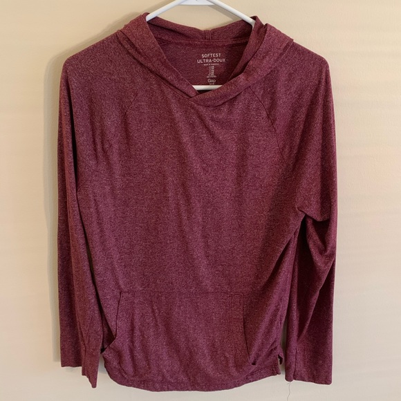 GAP Tops - Gap Hooded Long Sleeve (maroon)